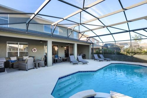 Superior Villa image 7