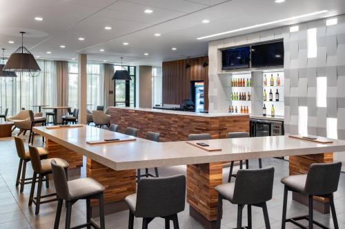 Courtyard by Marriott Port St. Lucie Tradition - image 12