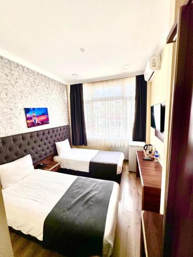 Grand Ararat Hotel - image 3