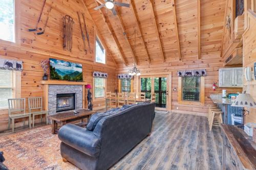 ER101 - Heavenly Hideaway Great location - Close to town! cabin, Pigeon Forge (photo 10)