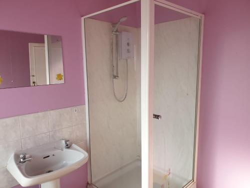 Witch property in Hartshill