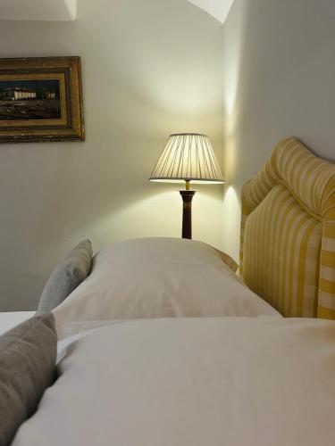 The Windsor Townhouse Air conditioned rooms, Bath (photo 9)