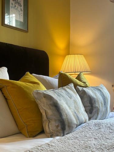 The Windsor Townhouse Air conditioned rooms, Bath (photo 8)