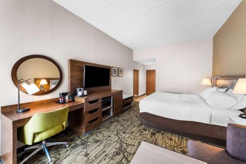 Hampton Inn Dayton/Huber Heights - image 10