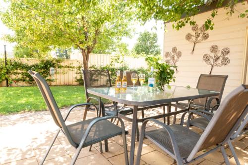 Hillston Motor Inn On High in Goolgowi