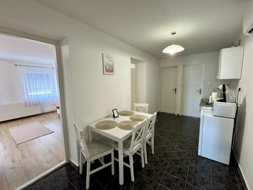Nyugalom Szigete Apartmanok in Harkany