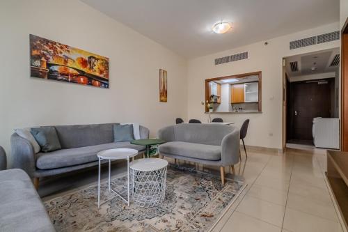 Spacious 1BDR Apartment Downtown I Standpoint Tower, Dubai (photo 6)