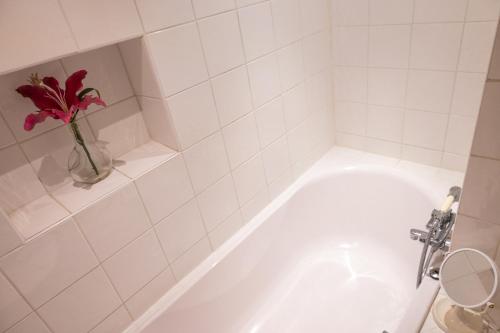 Bed & Breakfast 28 appartement met ruime tuin - image 8