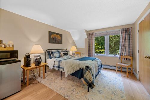 Fall Line Small Studio - Perfect for Two - On Shuttle Route with Amenities G6A condo in Killington, USA