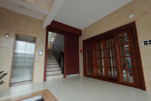 Swami Prasad Paradise hotel in Dharamsthala
