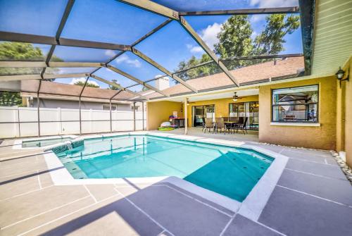 Zen Oasis - Royal Pool Paradise Near Tampa in Brandon, USA