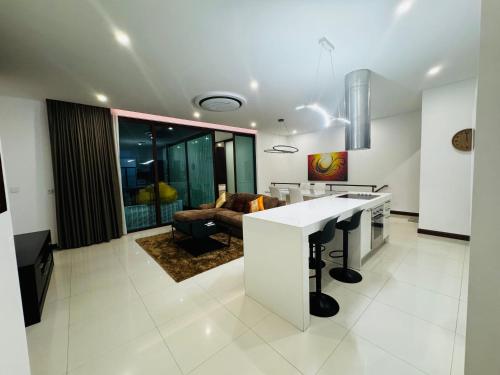Kitchen, Sunrise Villa 21 in Ao Por