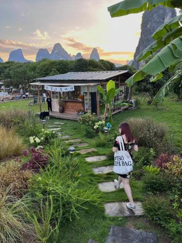 Yangshuo Shui Mo Ju courtyard-Yangshuo Raiway St'ation free pick up for two nights - Guilin Yangshuo Shui Mo Ju courtyard-Yangshuo Raiway St'ation free pick up for two nights - Guilin