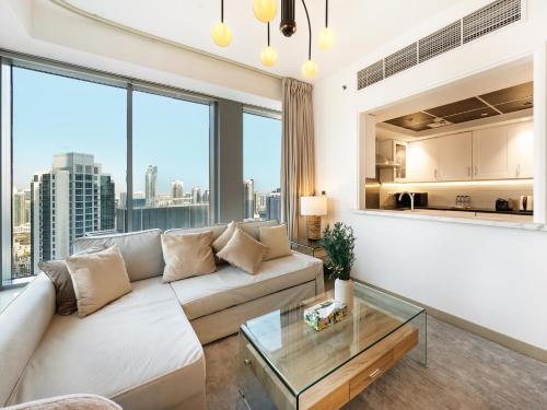 Skyline Serenity Holiday Home I Lavish 2 Bedroom I Burj Khalifa & Fountain Views I Free Gym Pool Parking Wi-Fi and PS5 - image 13