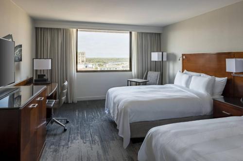 里士满万豪酒店 