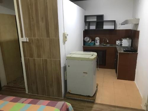 Gold house apartment in That Luang