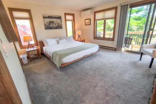 Saltbox 12F in Quechee