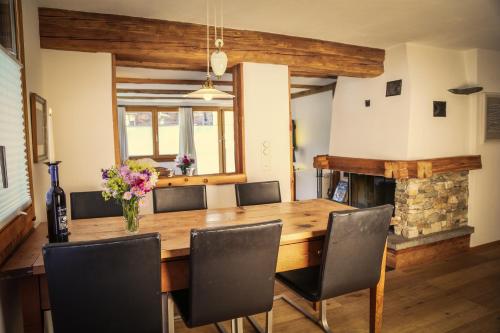 Villa Taugwalder I Monte Rosa, Zermatt (photo 8)