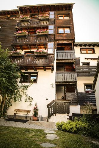 Villa Taugwalder I Monte Rosa, Zermatt (photo 2)