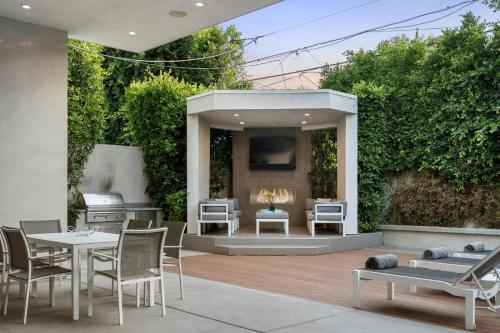 Orlando Estate in Los Angeles, USA