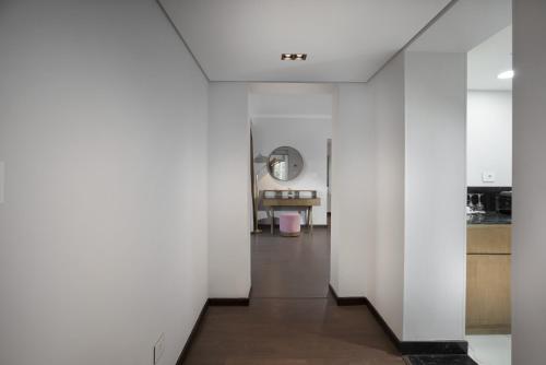 V Hotel Cairo - image 8