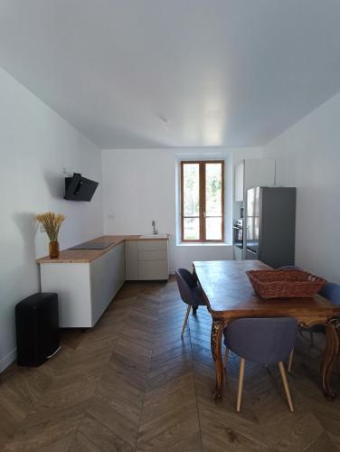 Chambres cosy au coeur du village in Chaumont-en-Vexin