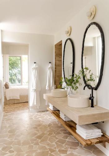 Spectacular 6-BD Villa with Pool in Pacific Heights