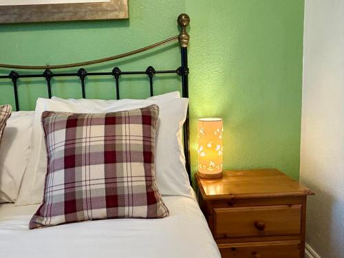 Double Room with Sea View image 5