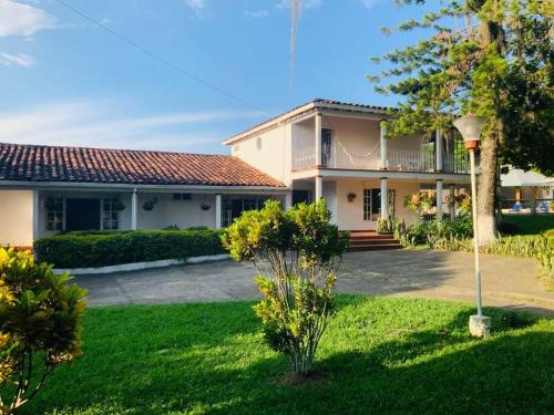 Hacienda Finca La Querendona in Belmonte Bajo