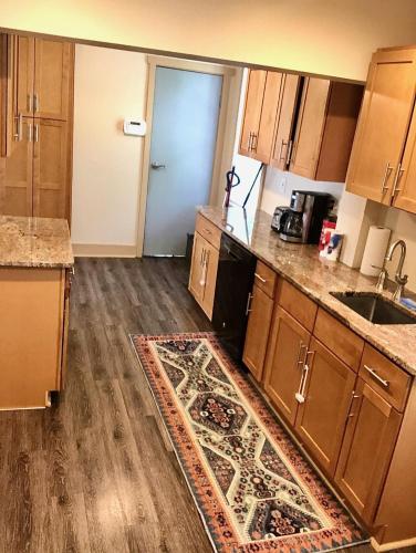 The House Hotels - W47th 2 - 5 Minutes from Downtown in Cleveland, USA