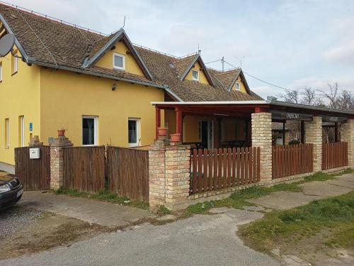 Holiday house with a parking space Dalj, Slavonija - 22471 · Dalj