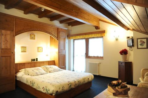 Hotel Garnì Il Cirmolo Room Type - Double Room