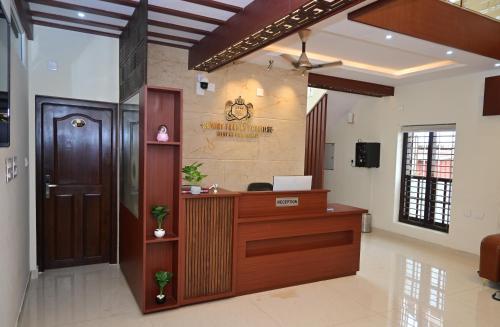 Lobby, Swami Prasad Paradise hotel in Dharamsthala