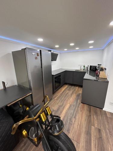 Kitchen, Traumwohnung 3 Zi im Grunen Retro Terrasse, Garten, Grill, Wifi in Hennef