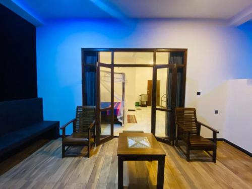 The Wave's Guest House - image 5
