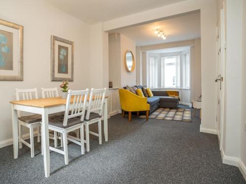 Cozy Townhouse, walking distance to Belfast City 2