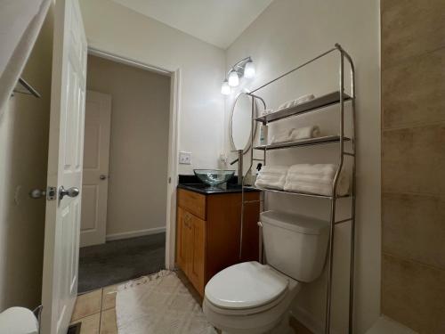 Chic 3 Bedroom house in Baltimore in Baltimore, USA