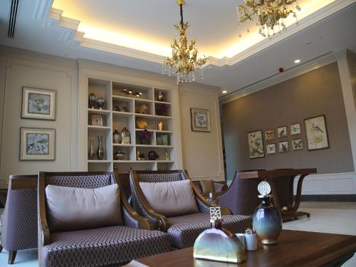 Morrian Hotel - image 7