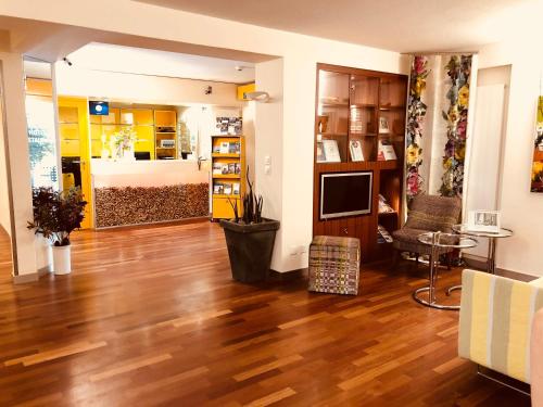 Фойє, Hotel Felmis SELF CHECK-IN in Хорв