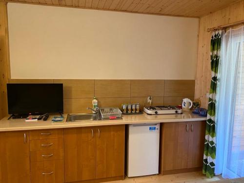 virtuve, Agroturystyka Szczebra 33c Dolina Rospudy pod Augustowem, Apartamenty 2-pokojowe z aneksami kuchenny in Nowinka