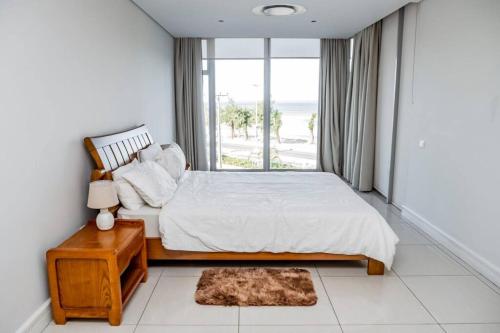 Three-Bedroom Apartment image 5