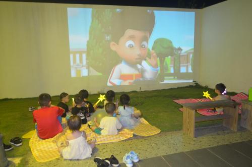 如荷自在 如荷自在