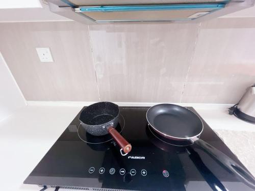 PJ cozy grand design home 1-10 pax 5 min to Sunway - image 13