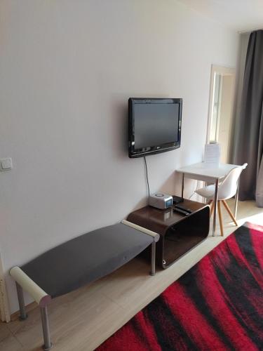 Kleines Apartment in Frankfurt mit eigenem Stellplatz in Messenähe, Frankfurt/Main (photo 5)