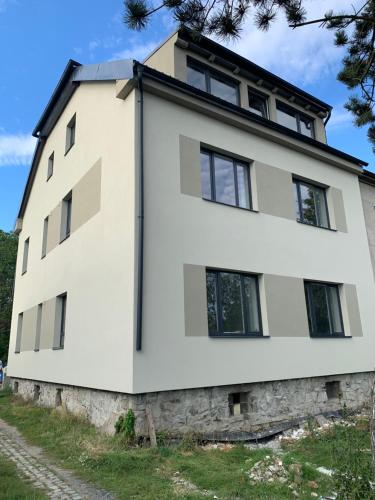 ทัศนียภาพภายนอกโรงแรม, Mezonetovy apartmán 1 u rybníka (Mezonetovy apartman 1 u rybnika) in สลาโวนิน