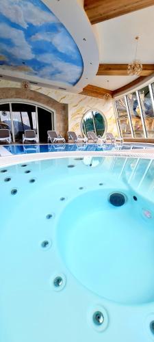 Krupowka Mountain Resort Szczyrk - Widokowy hotel z basenami & wellness - Wisla