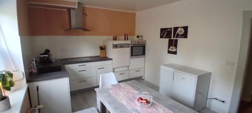 Konyha, Ferienwohnung Nied in Rehlingen–Siersburg