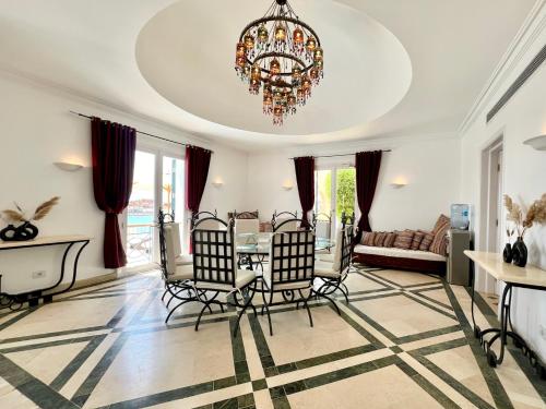 Hill Villa Venezia El Gouna: pool, beach & WiFi Hill Villa Venezia El Gouna: pool, beach & WiFi