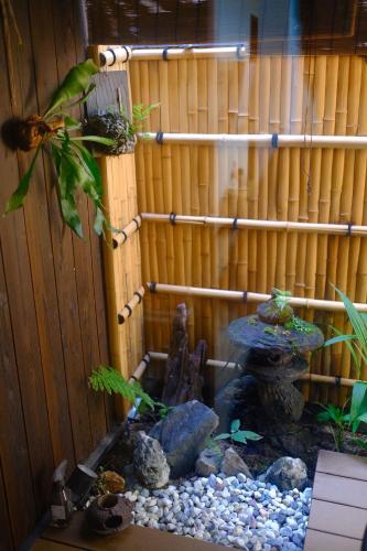 带露天浴缸全新双层别墅 3室2卫 四线电车 直达关西机场 15分钟至USj 心斋桥 难波 大阪城公园