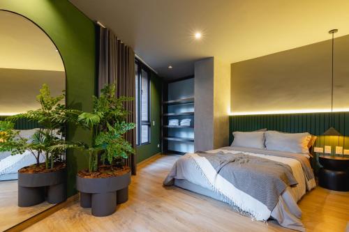 Forever W&L Building